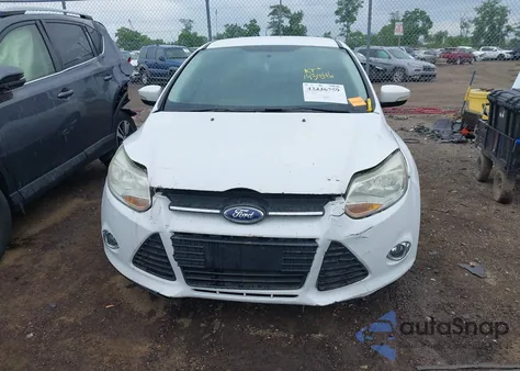 2014 Ford Focus Se from USA, damaged, VIN 1FADP3F23EL154642